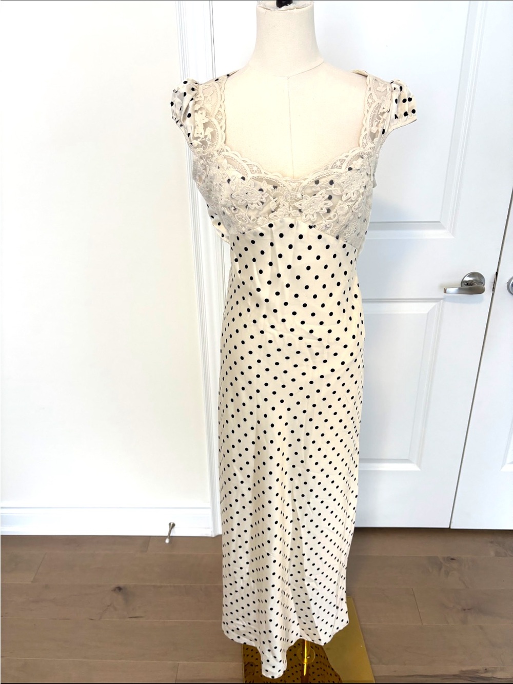 Thirty Thirty LA Ivory & Black Polka Dot Lace Maxi Dress - Picture 3 of 4